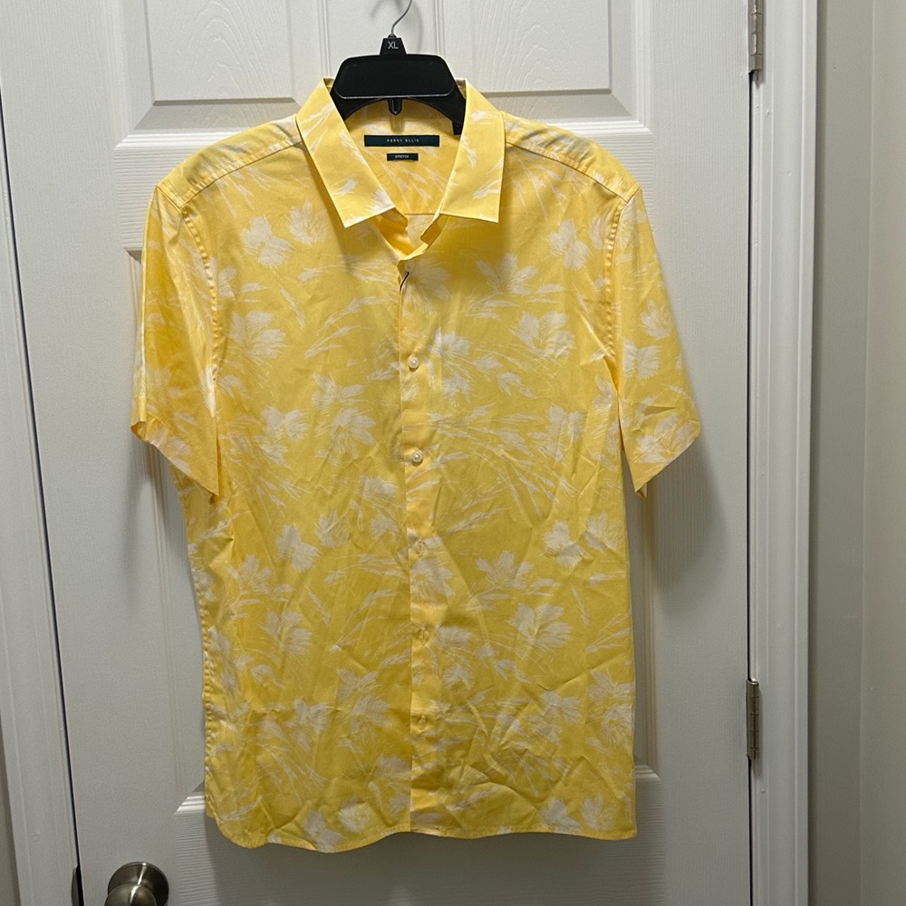 Perry Ellis Hawaiian floral print short sleeve stretch shirt size XL